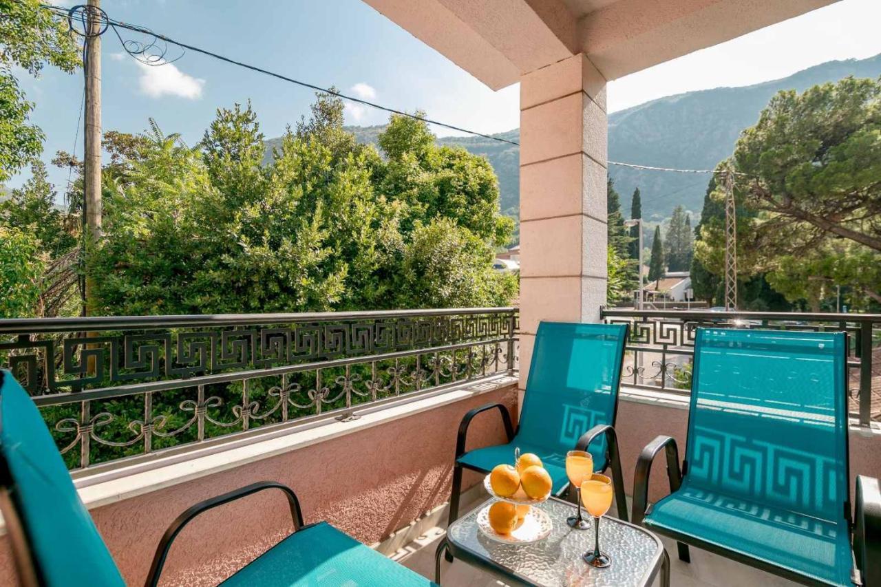 Apartmani Matej โกตอร์ ภายนอก รูปภาพ