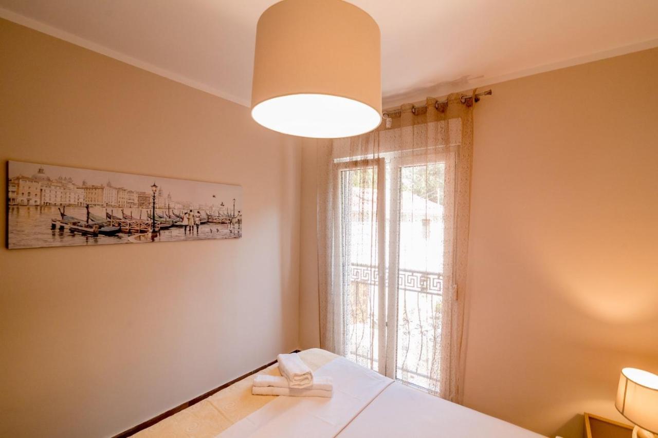 Apartmani Matej โกตอร์ ภายนอก รูปภาพ