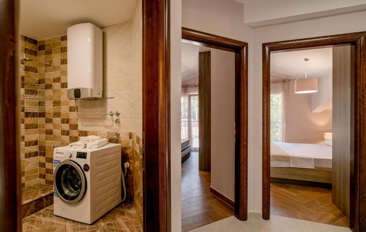 Apartmani Matej โกตอร์ ภายนอก รูปภาพ